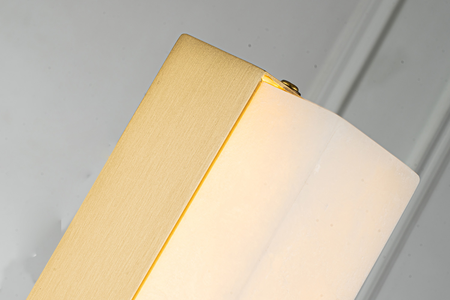 Настенный светильник Belfast Ravenhill 3390 BR MB_BF