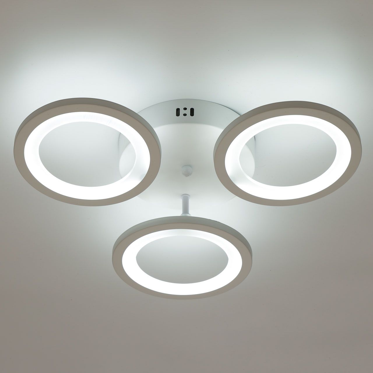 Потолочная люстра De Markt Мадлен 424013303_MW