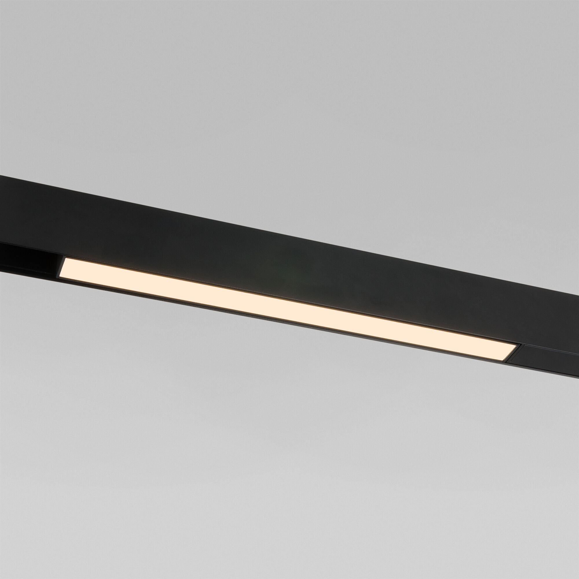 Трековый светильник Elektrostandard Slim Magnetic a067372_ES