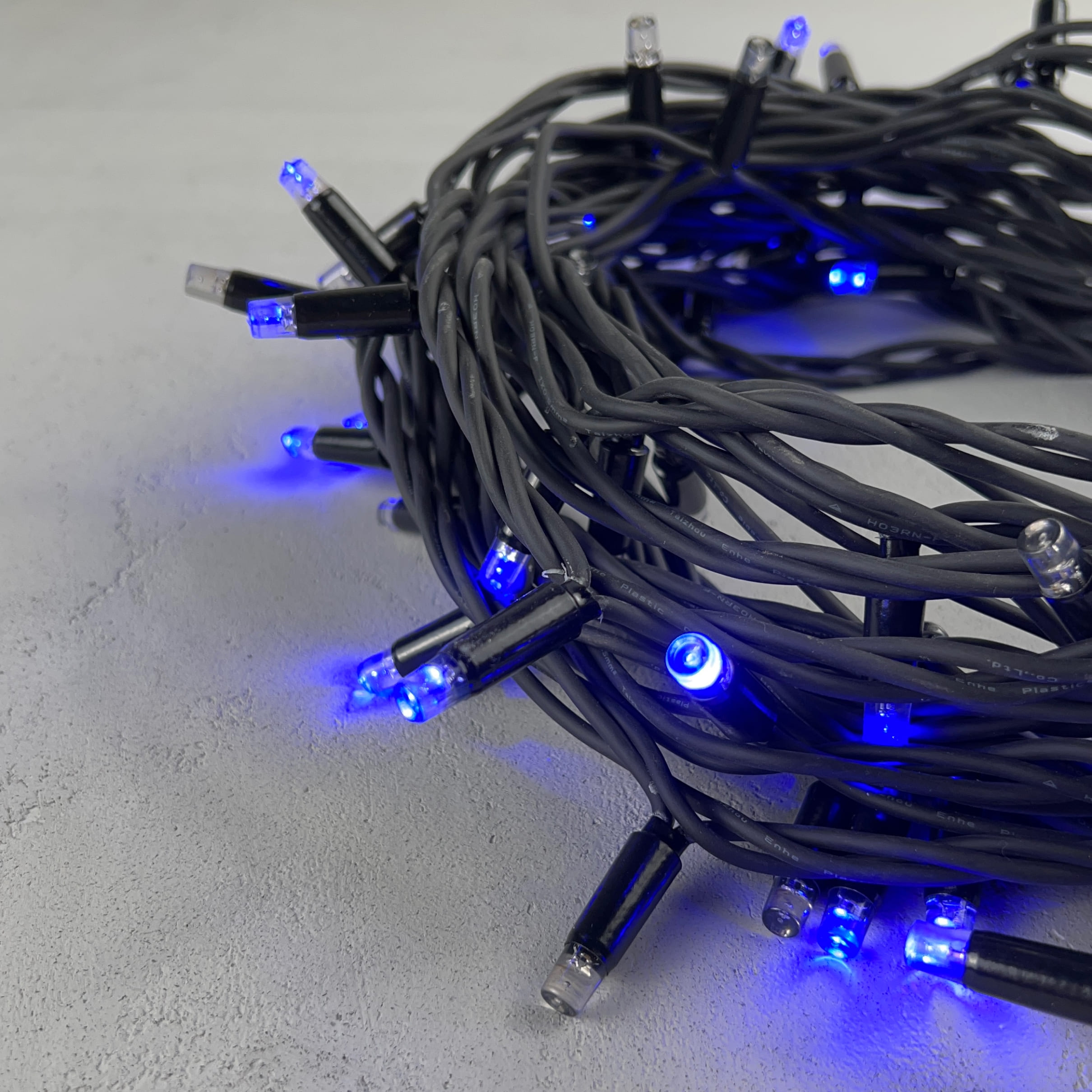 Гирлянда Нить 10м Синяя с Мерцанием Каждого Диода 220В, 75 LED, Провод Черный Каучук, IP65 LL75ABL-1-2B