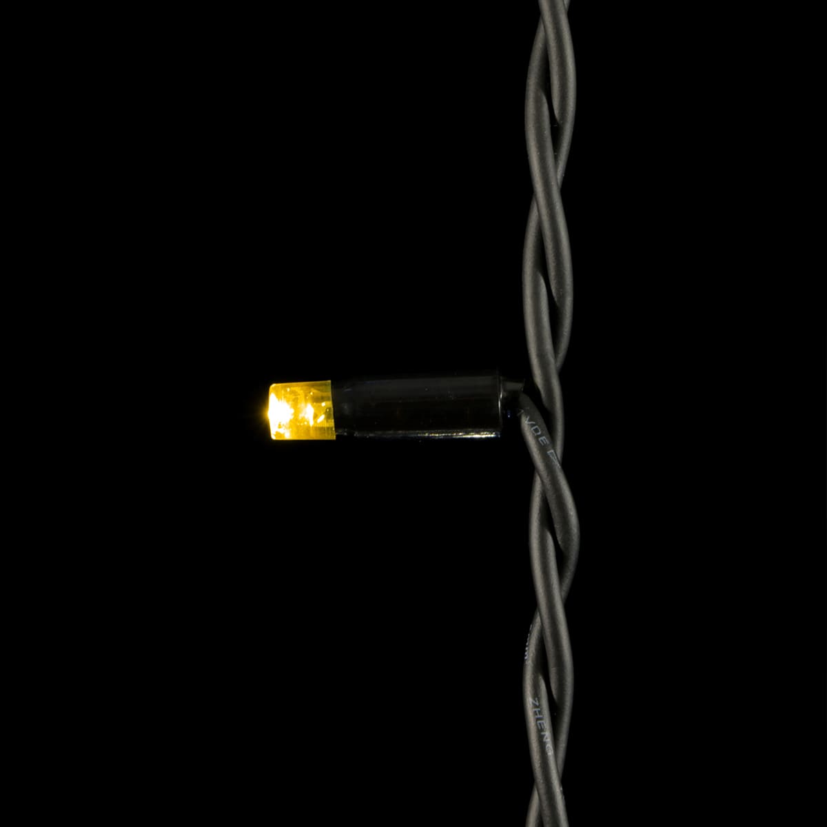 Гирлянда LTC Занавес 2 x 3 м Тепло-Белый 220В, 600 LED LL602-1-2WW