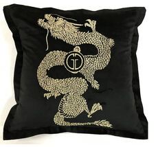 Подушка вышивка Дракон Garda Decor 70SW-30937