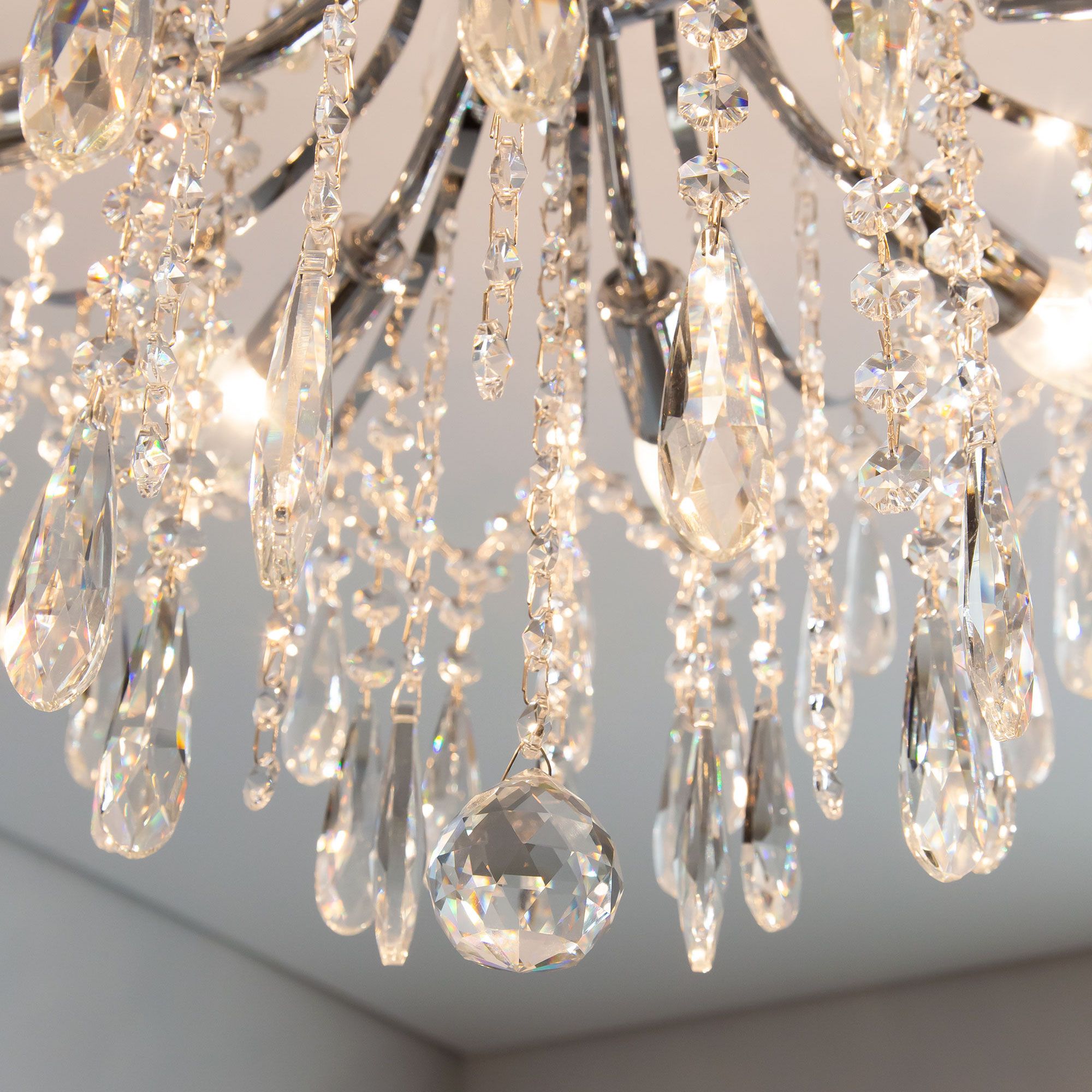 Потолочная люстра CitiLux Селена Хром CL302180