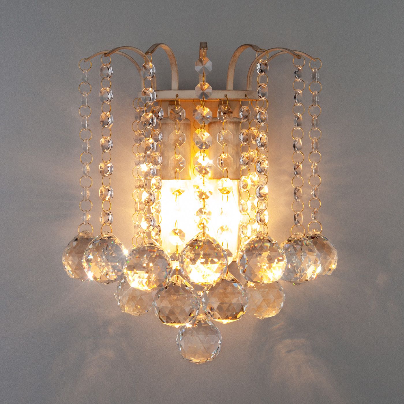 Настенный светильник Eurosvet Ostiniya 00000065367_EU