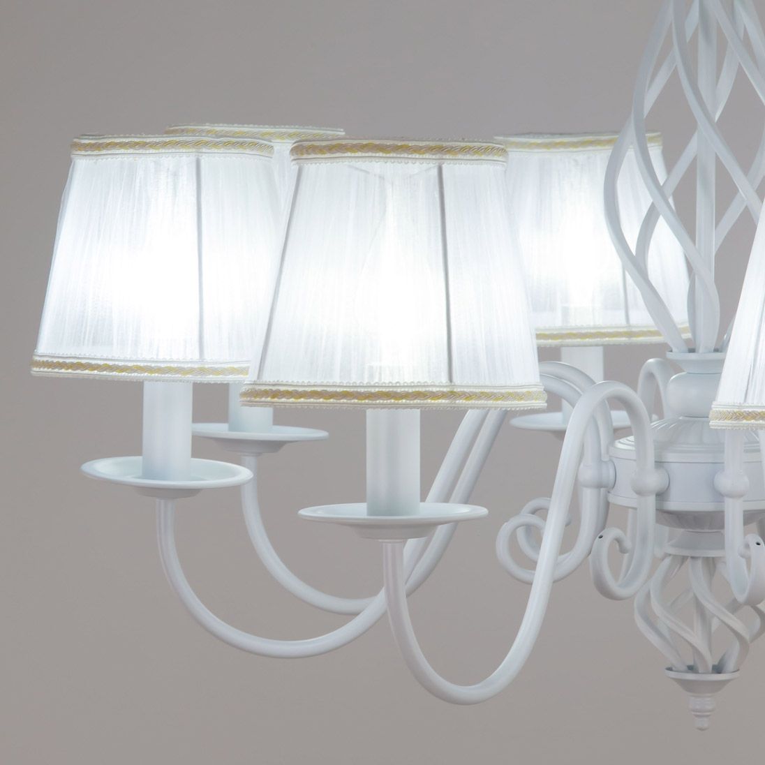 Подвесная люстра CitiLux Ровена CL427180