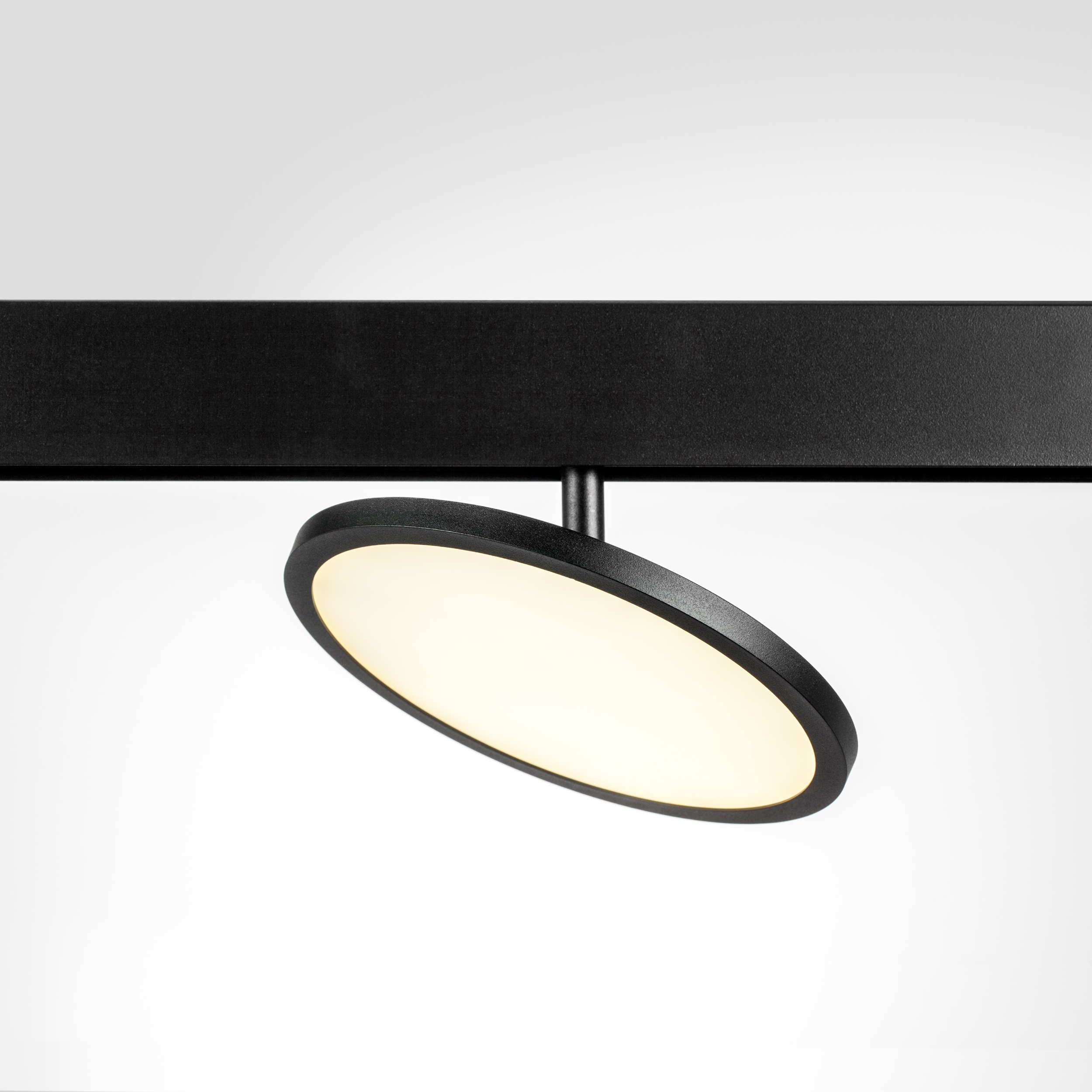 Трековый светильник поворотный заливающего света для трека Uno Lightstar 209747_LS