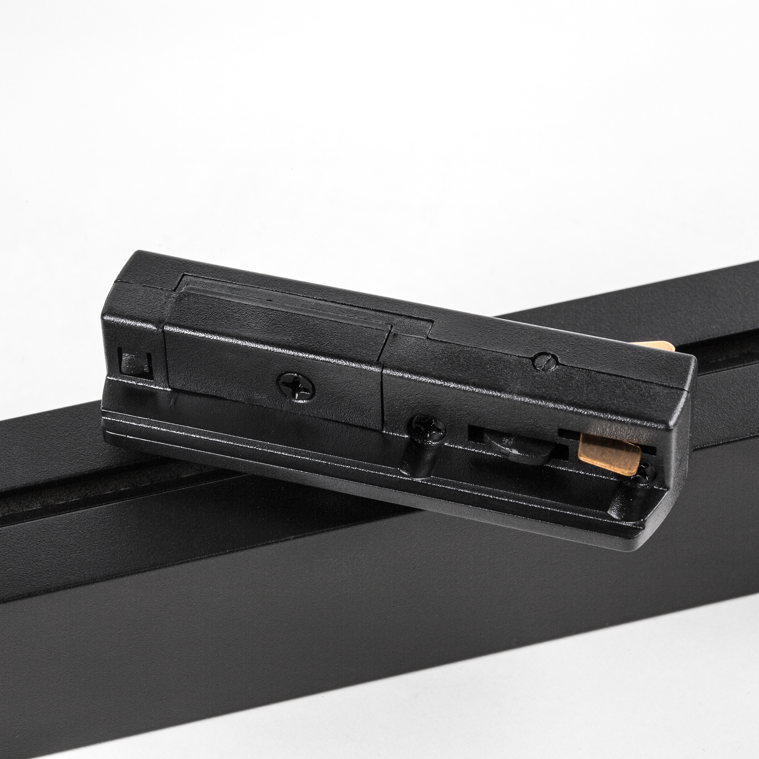 Трековый светильник Lightstar Lilla 202137_LS