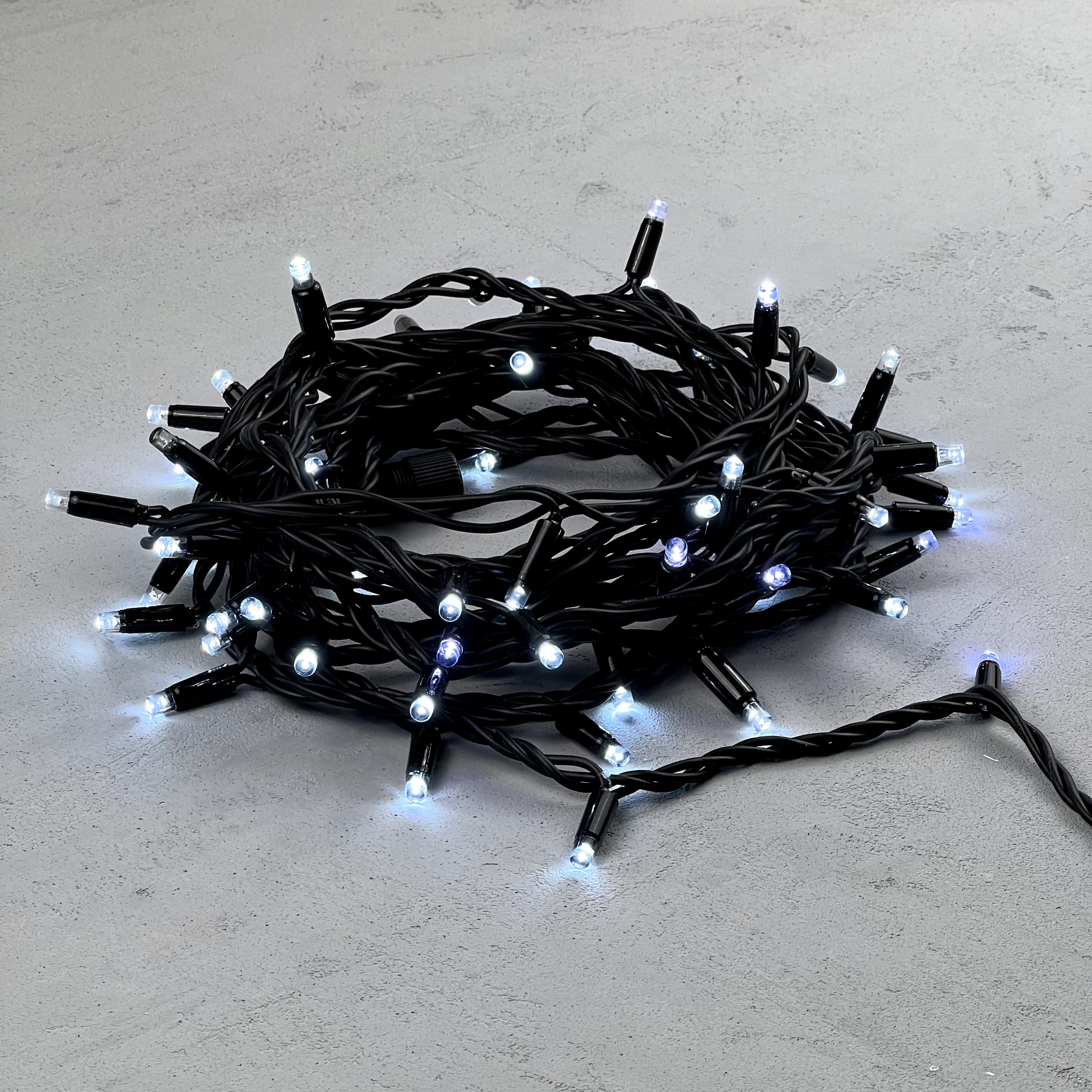 Гирлянда Нить 10м Белая с Мерцанием Белого Диода 220В, 75 LED, Провод Черный Каучук, IP65 LL75BLW-1-2W