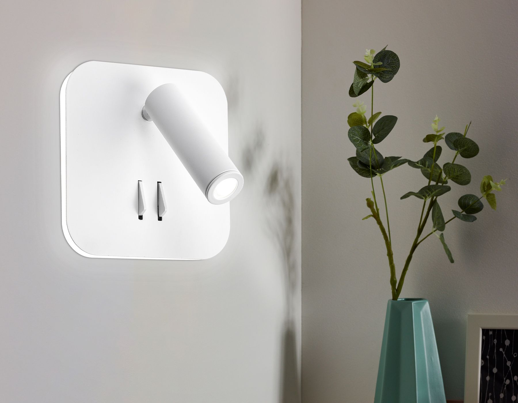 Настенный светильник Ambrella light светодиодный с выключателем Wall FW254_AMB