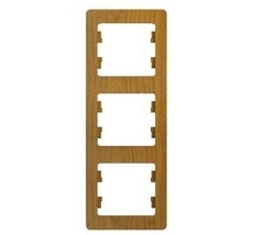 Рамка на 3 поста (дуб) Systeme Electric GSL000507