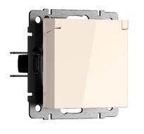 Розетка с заземлением, шторками и защитной крышкой Werkel a069587_EU