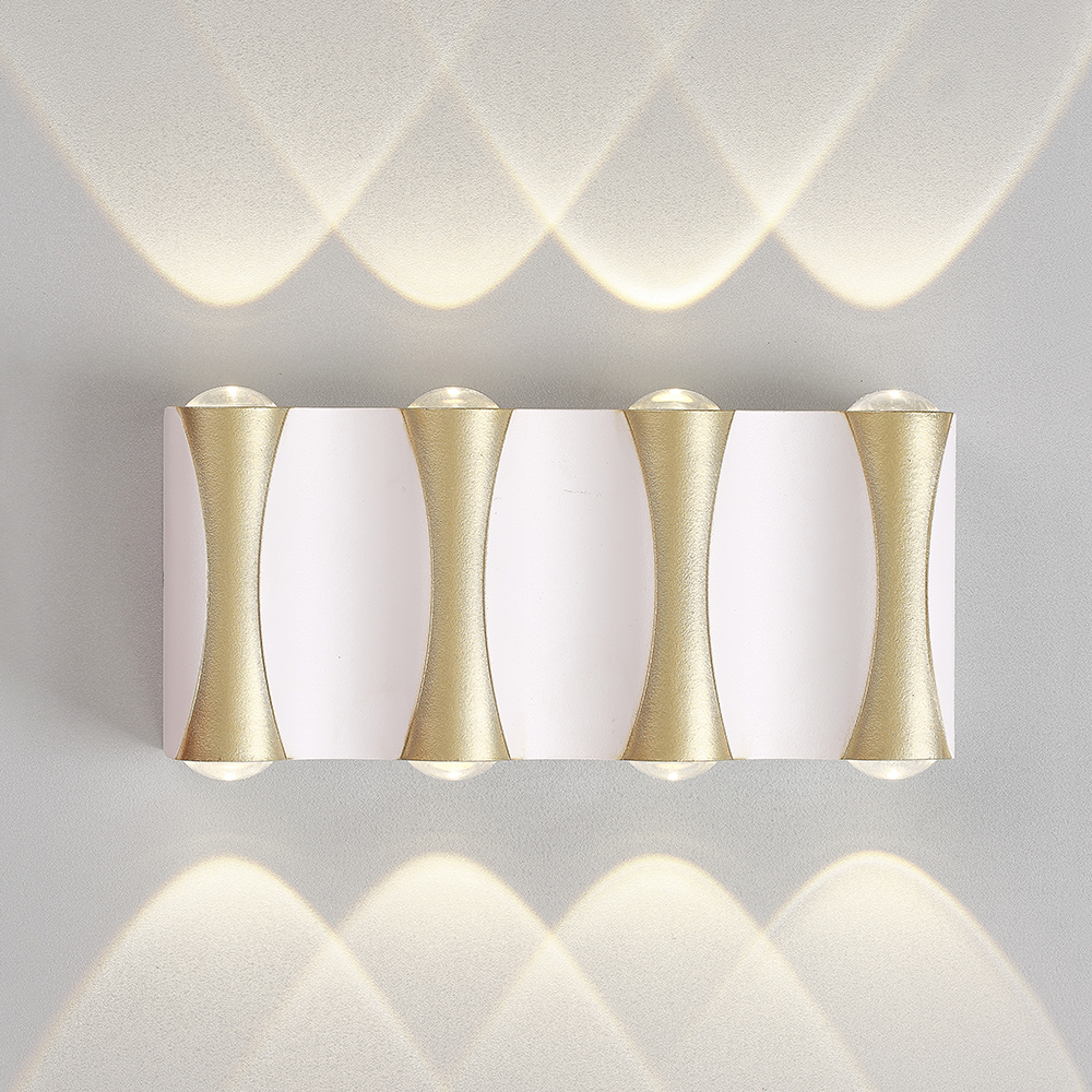 Уличный настенный светильник Crystallux CLT 022W4 WH-GO 4000K_CR