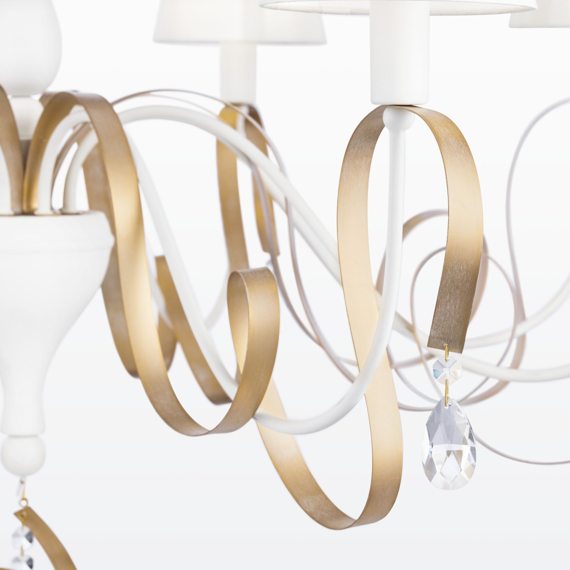 Подвесная люстра Maytoni ARM010-08-W_MY