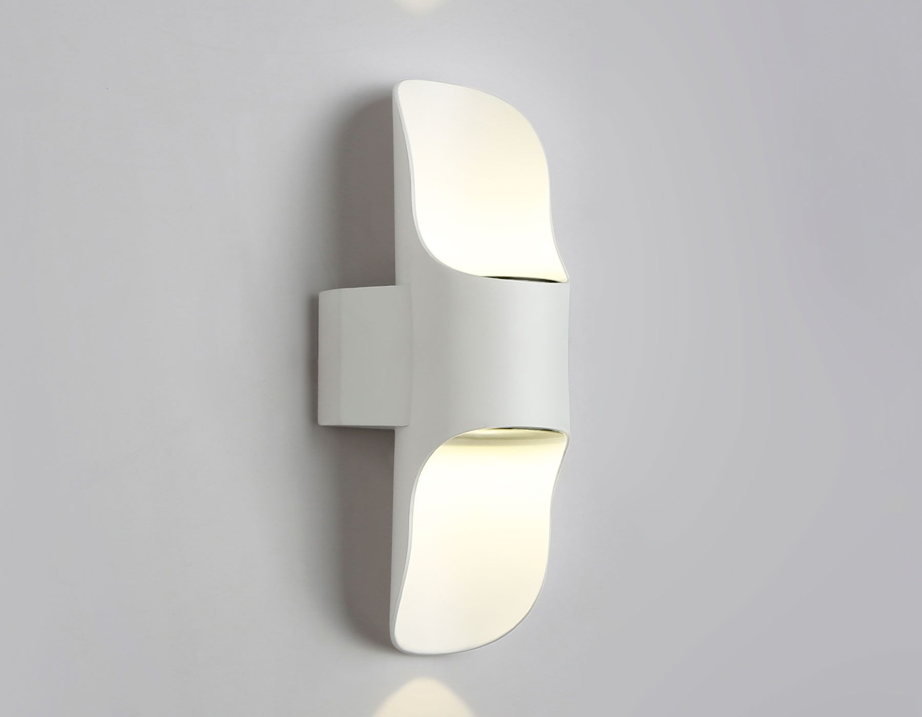 Уличный настенный светодиодный светильник IP54 Ambrella Light Garden ST4533_AMB