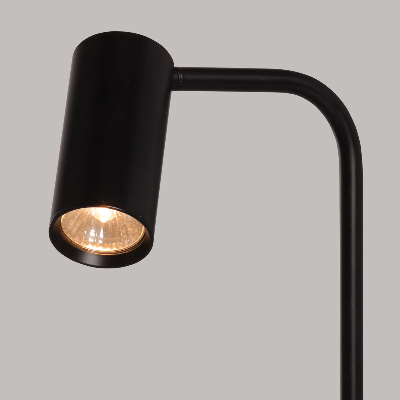 Настольная лампа MW-Light Астор 545033201_MW