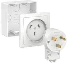 Комплект: розетка накладная с вилкой для электроплиты 32А 250В (белый) Systeme Electric BLNSK003231