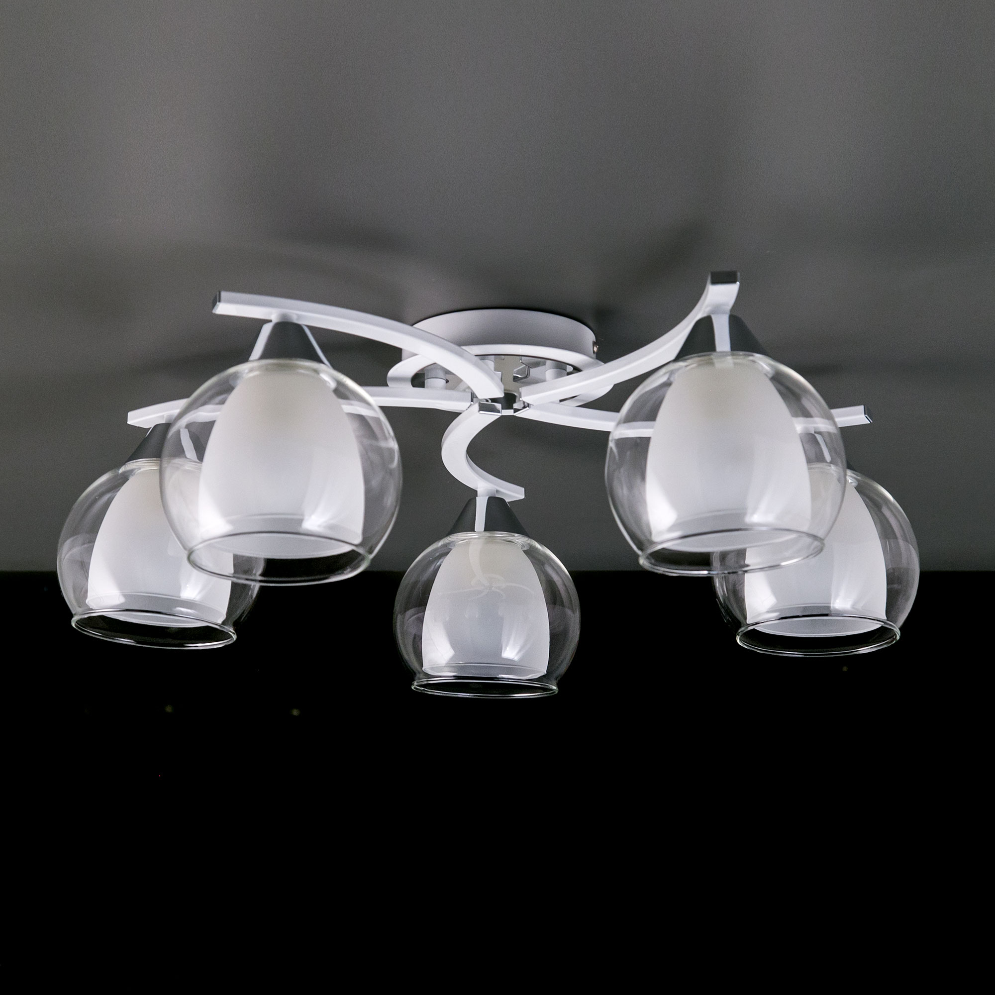 Потолочная люстра CitiLux Кристи CL152150