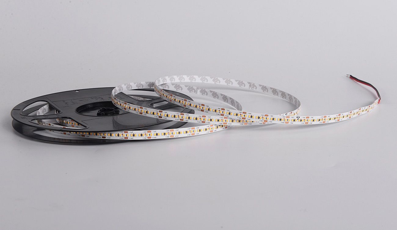 Лента светодиодная 1м. 20W 4000K LUX DSG2A300-24-NW-33 00-00002841_SW