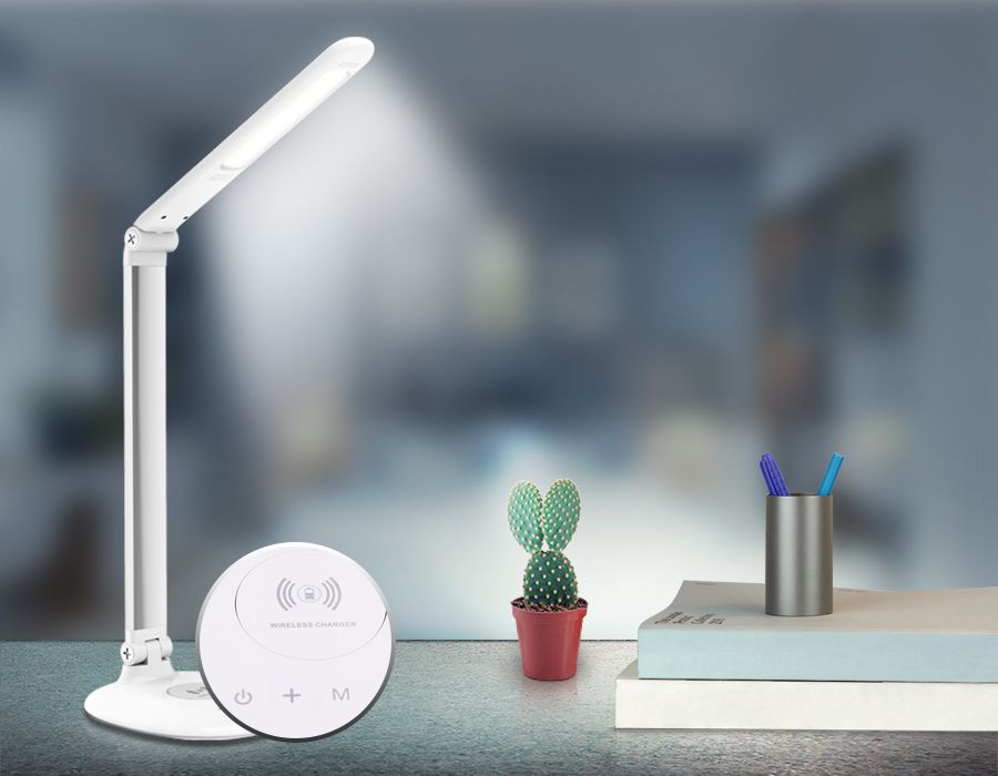 Светодиодная настольная лампа с беспроводной зарядкой DESK DE524_AMB