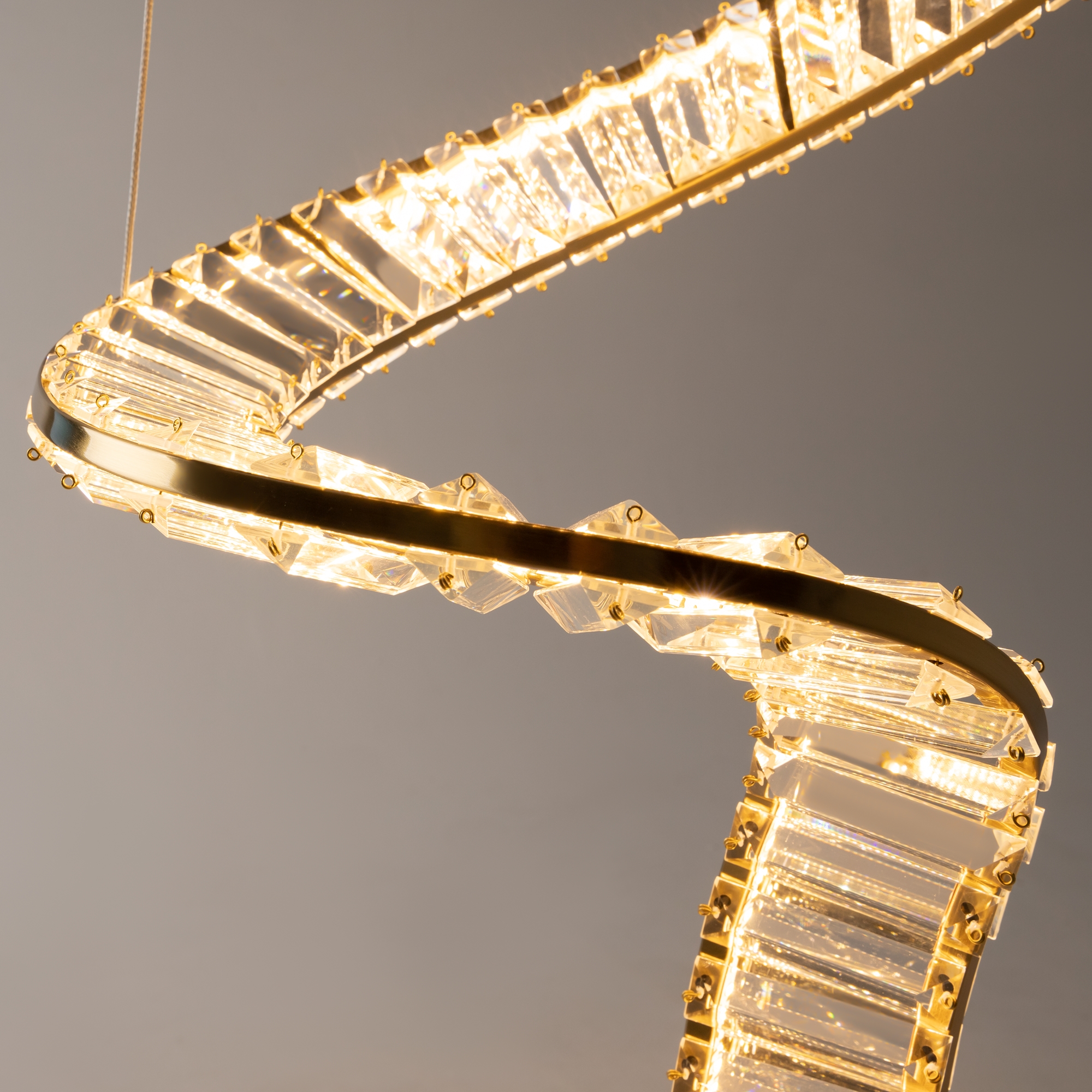 Подвесной светильник Maytoni Krone P097PL-L48BS3K_MY