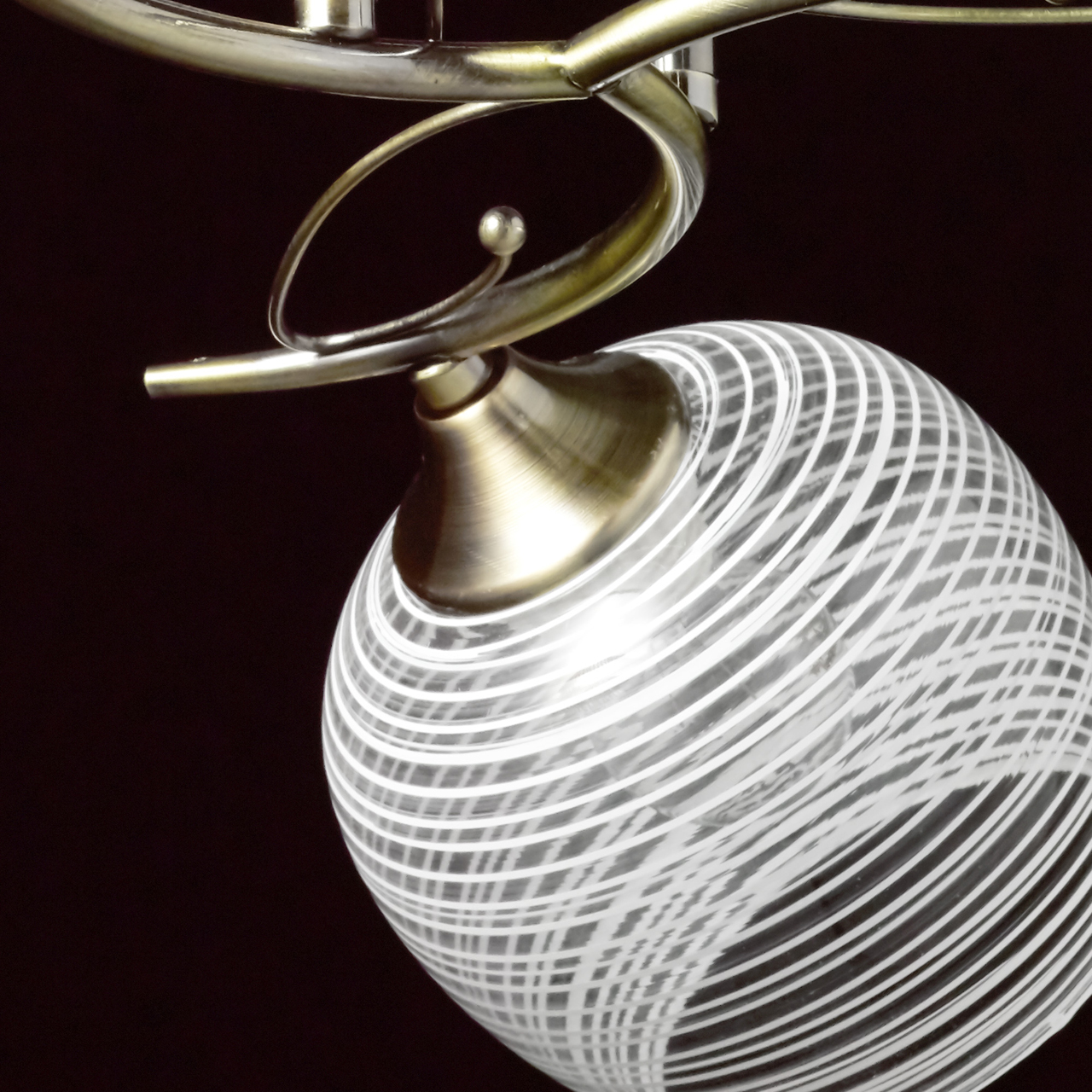 Потолочная люстра Альфа 324015403_MW