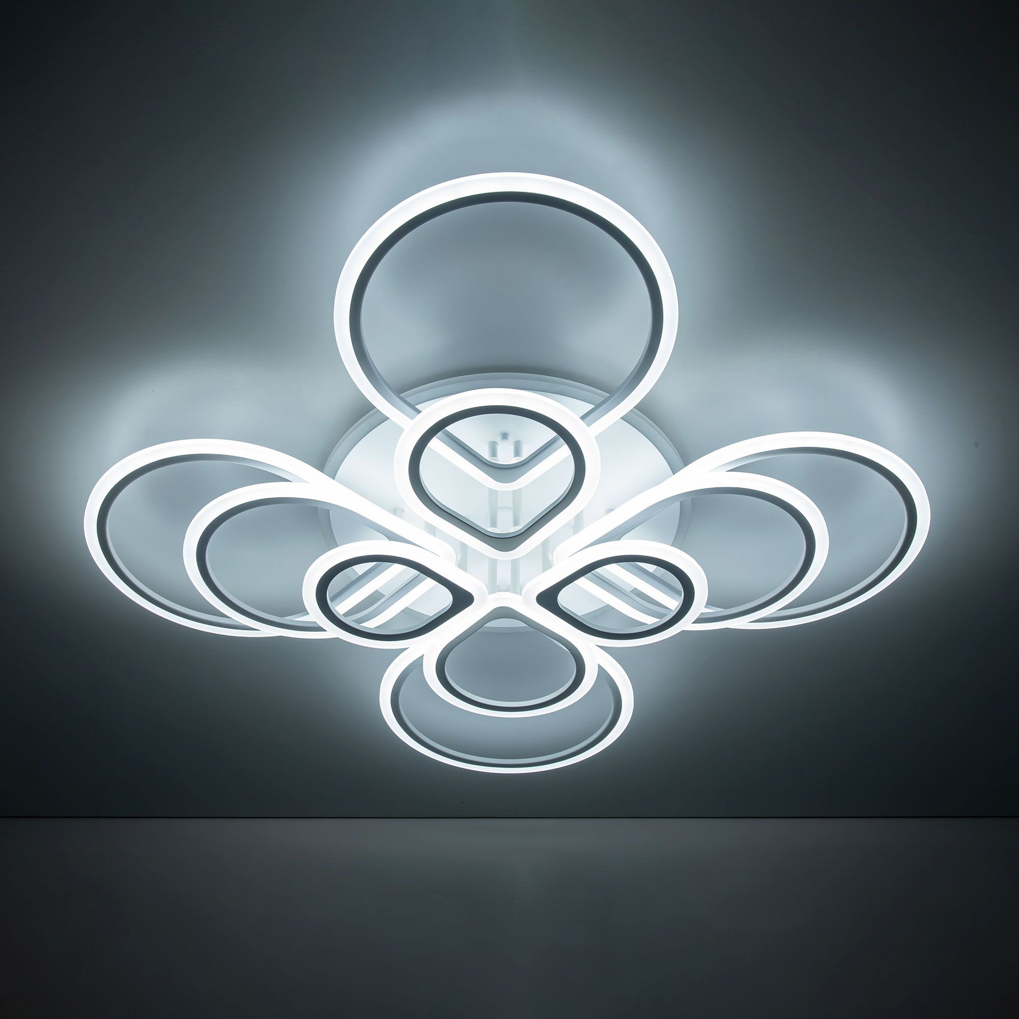 Потолочная люстра CitiLux Транай CL235A200E