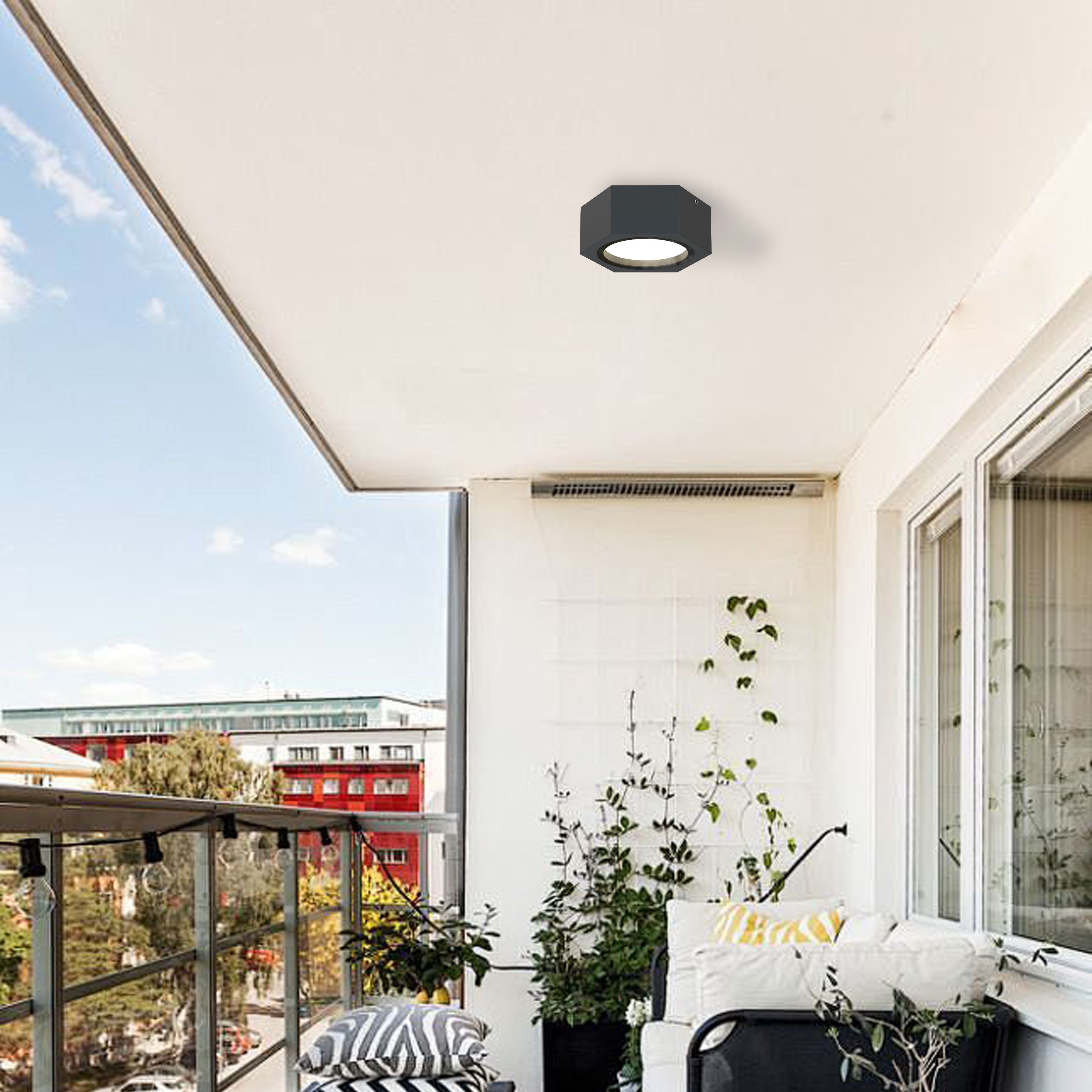 Уличный накладной светильник Favourite Fantum 4667-1U