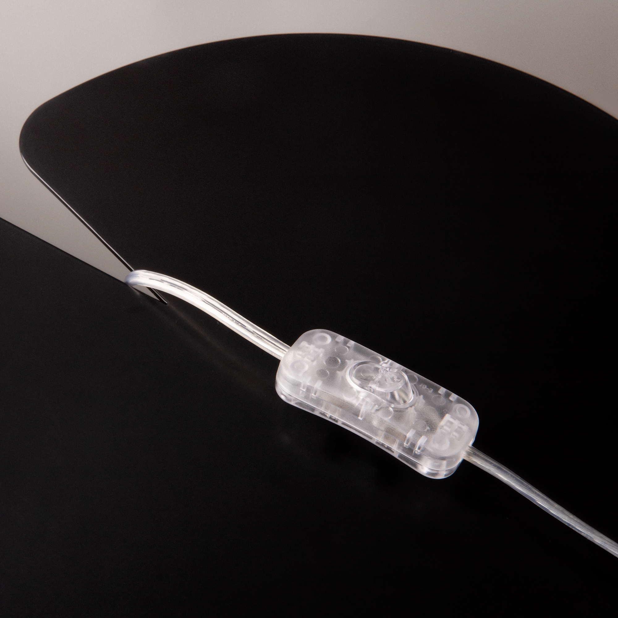 Настольная лампа Maytoni Modern Impressive MOD151TL-01G_MY