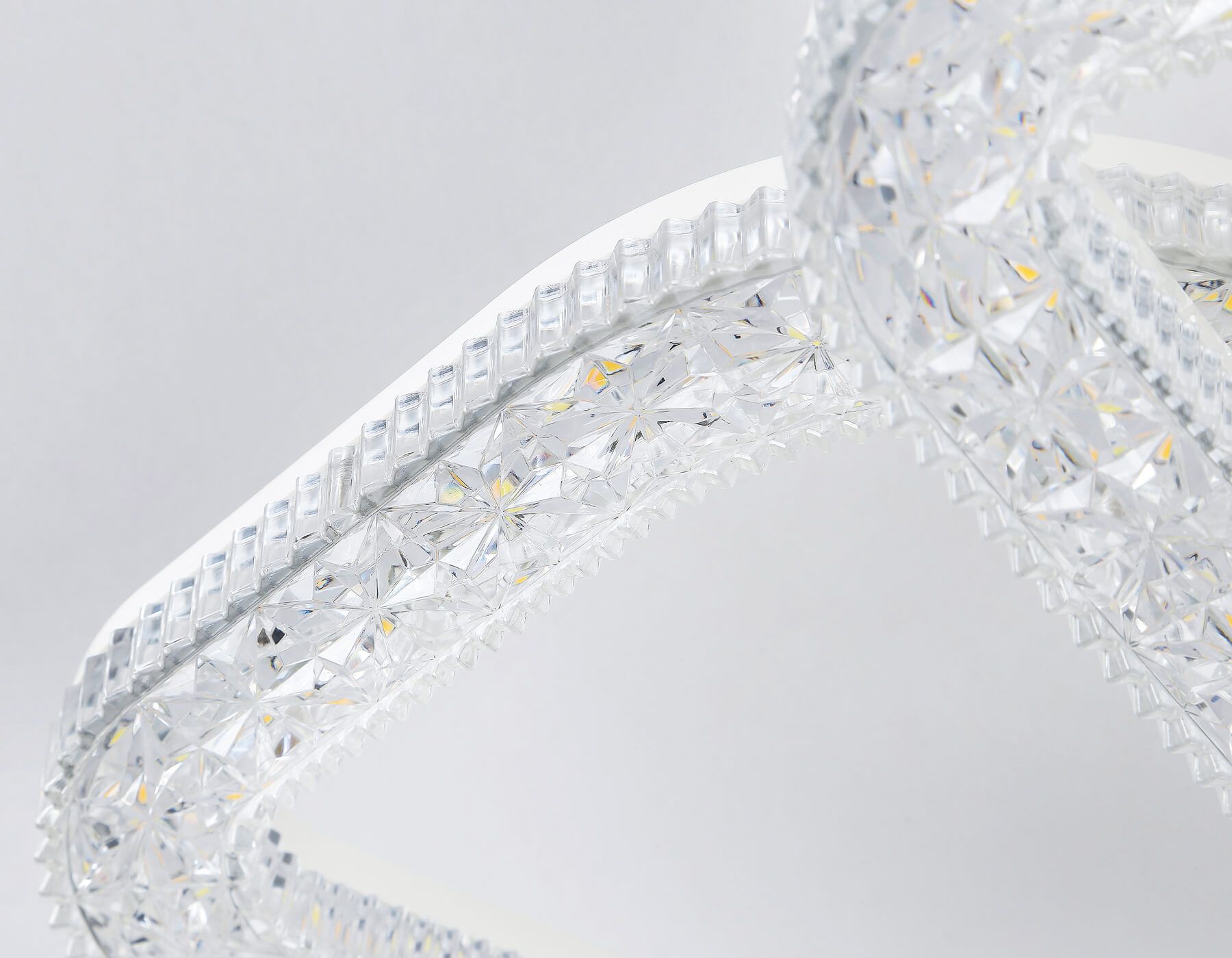 Потолочная люстра Ambrella light с RGB подсветкой и пультом Original FA3929_AMB