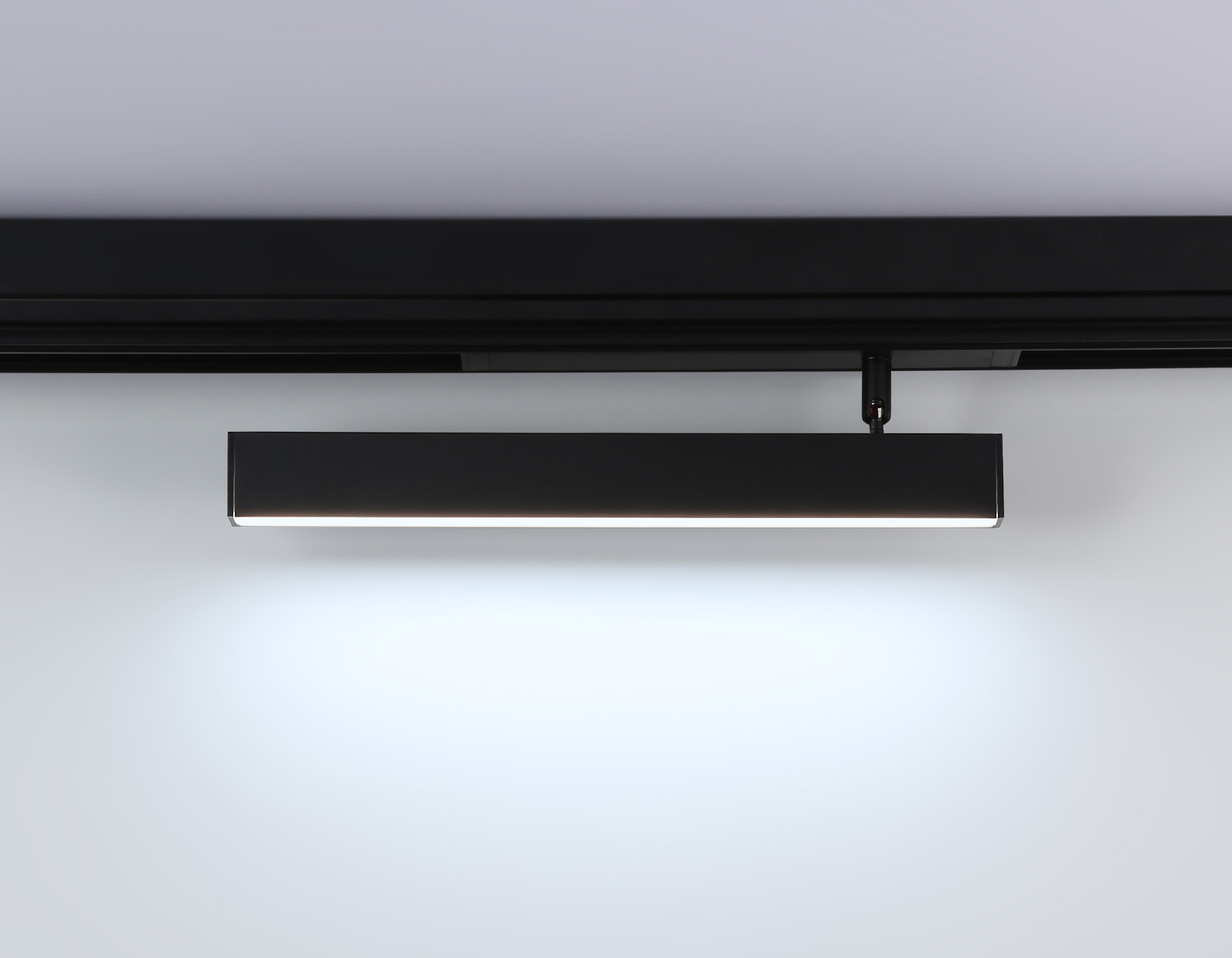 Управляемый светодиодный светильник для шинопровода Ambrella Light Magnetic GL1332_AMB