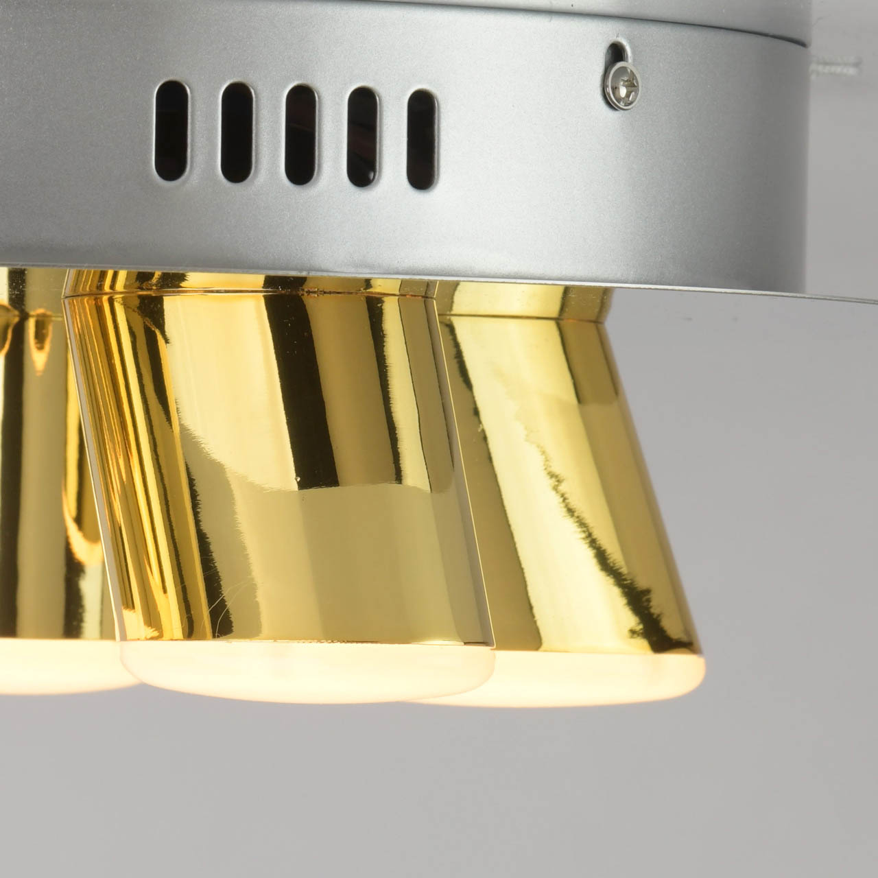 Потолочная люстра De Markt Фленсбург 609013505_MW