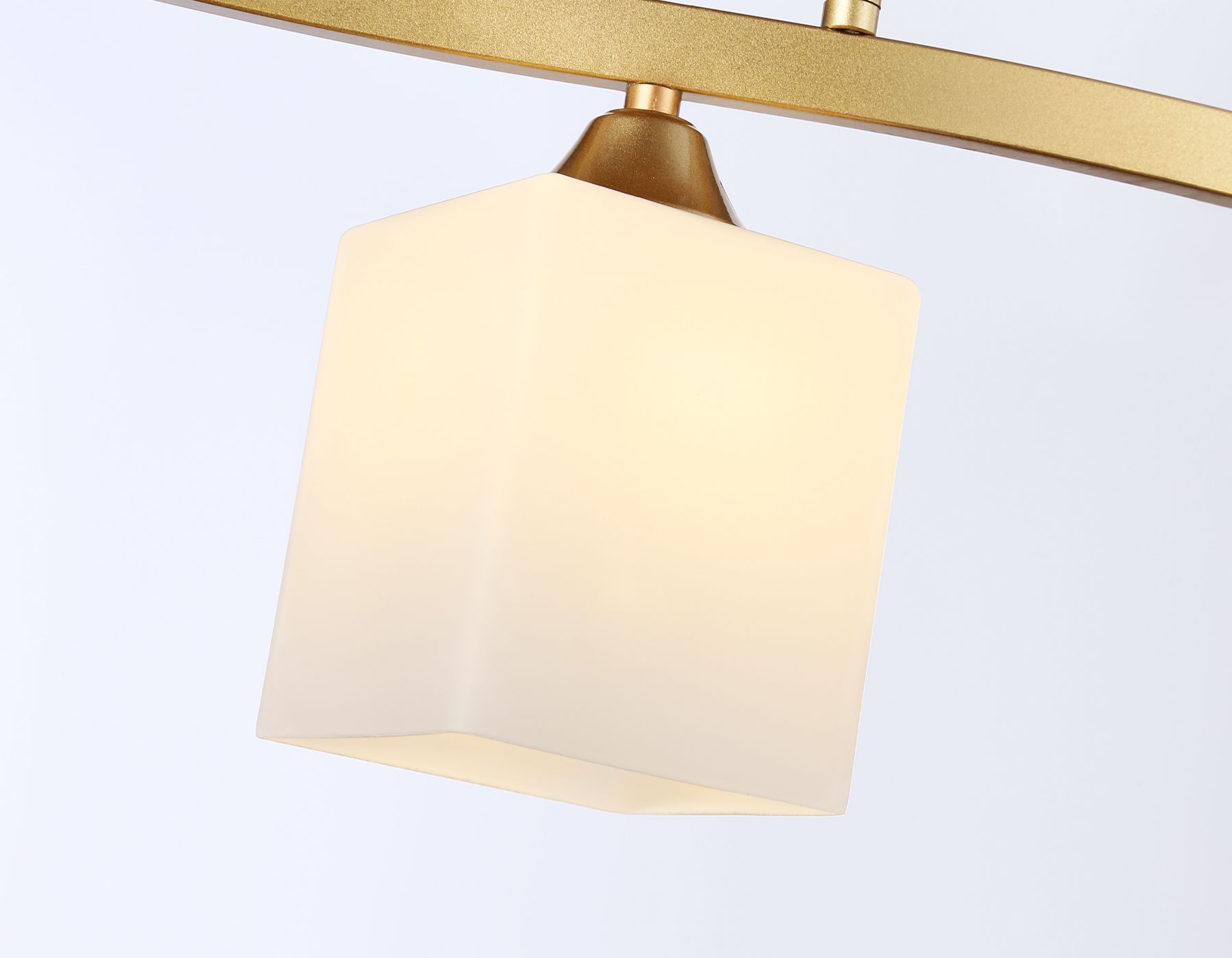Потолочная люстра Ambrella light TRADITIONAL Modern TR303121_AMB