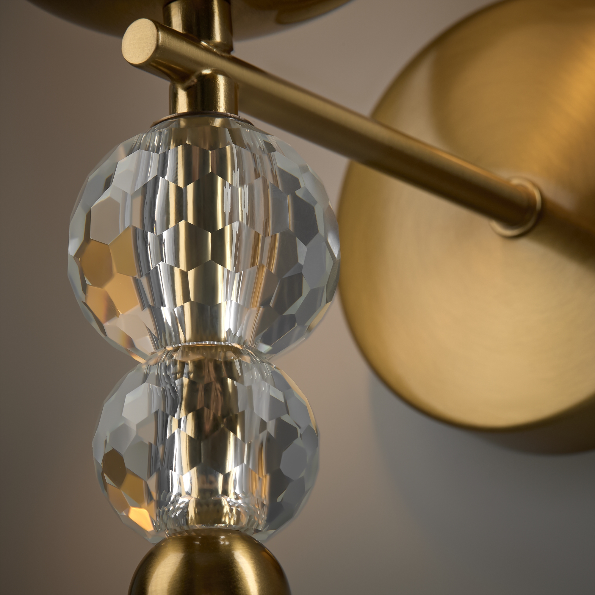 Бра Freya Side FR1009WL-01BS_MY