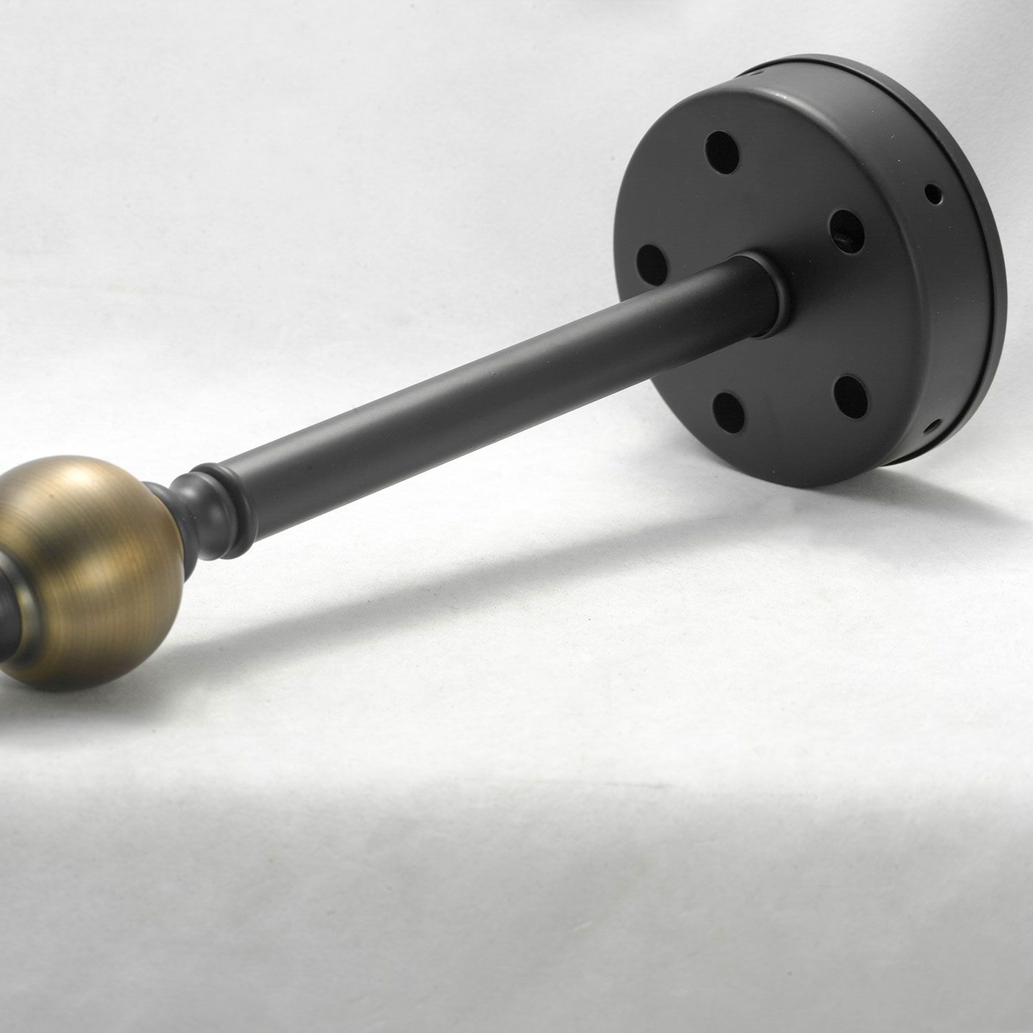 Подвесная люстра Lussole ARIVACA LSP-8103