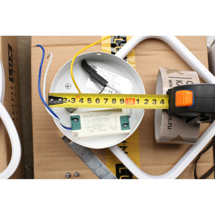 Настенный светильник светодиодный Omnilux OML-42601-12
