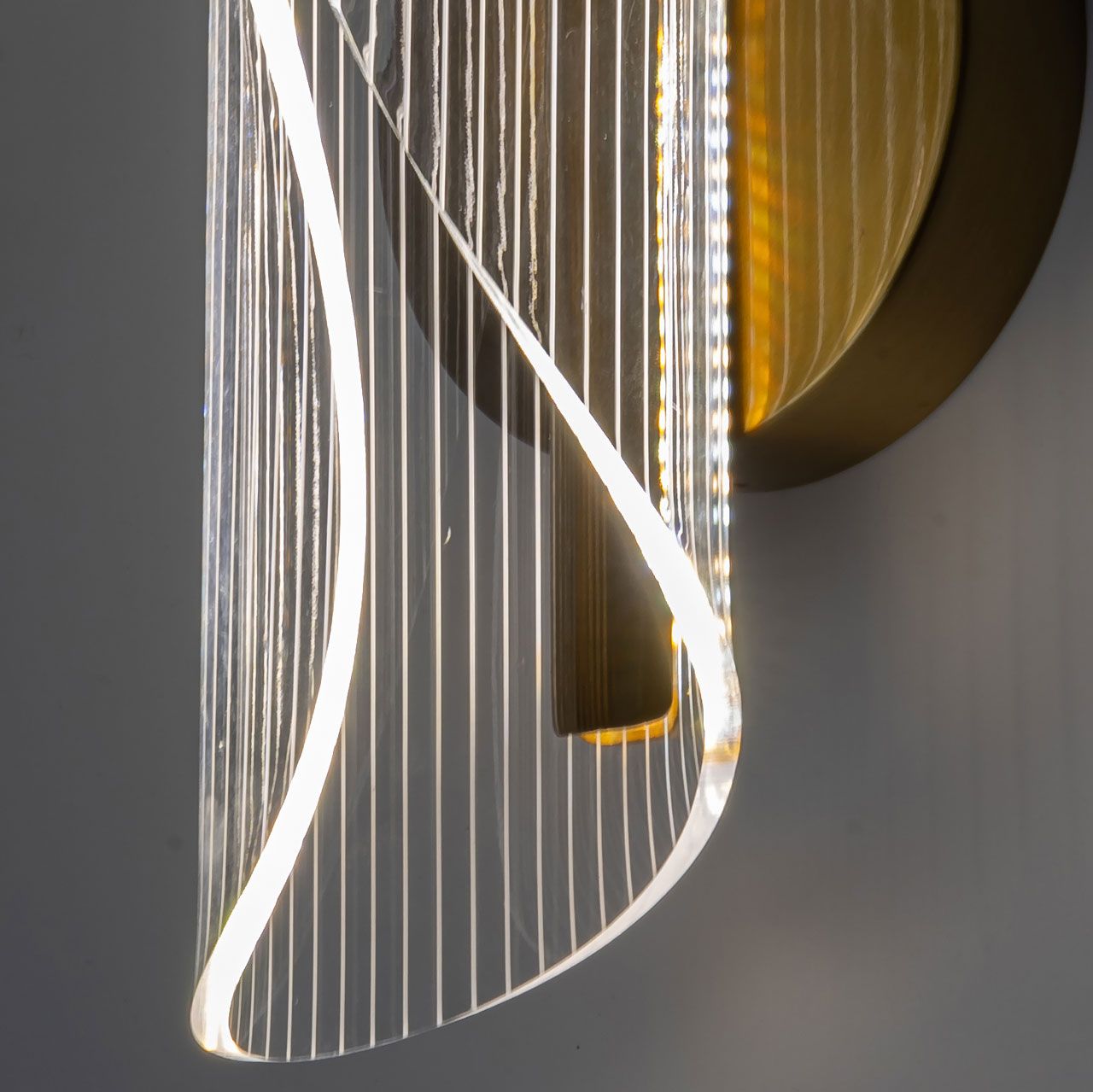 Настенный светильник De Markt Конти 488020401_MW