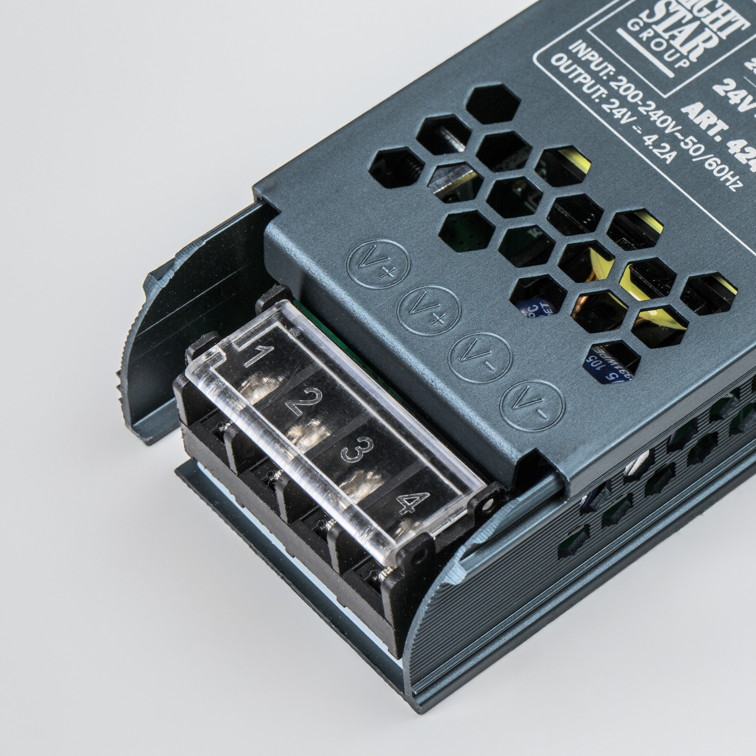 Тросовая система CORDA 5м и блок питания на 100W (max мощность ленты 18W/метр) Lightstrar Corda 100CORDA5_LS