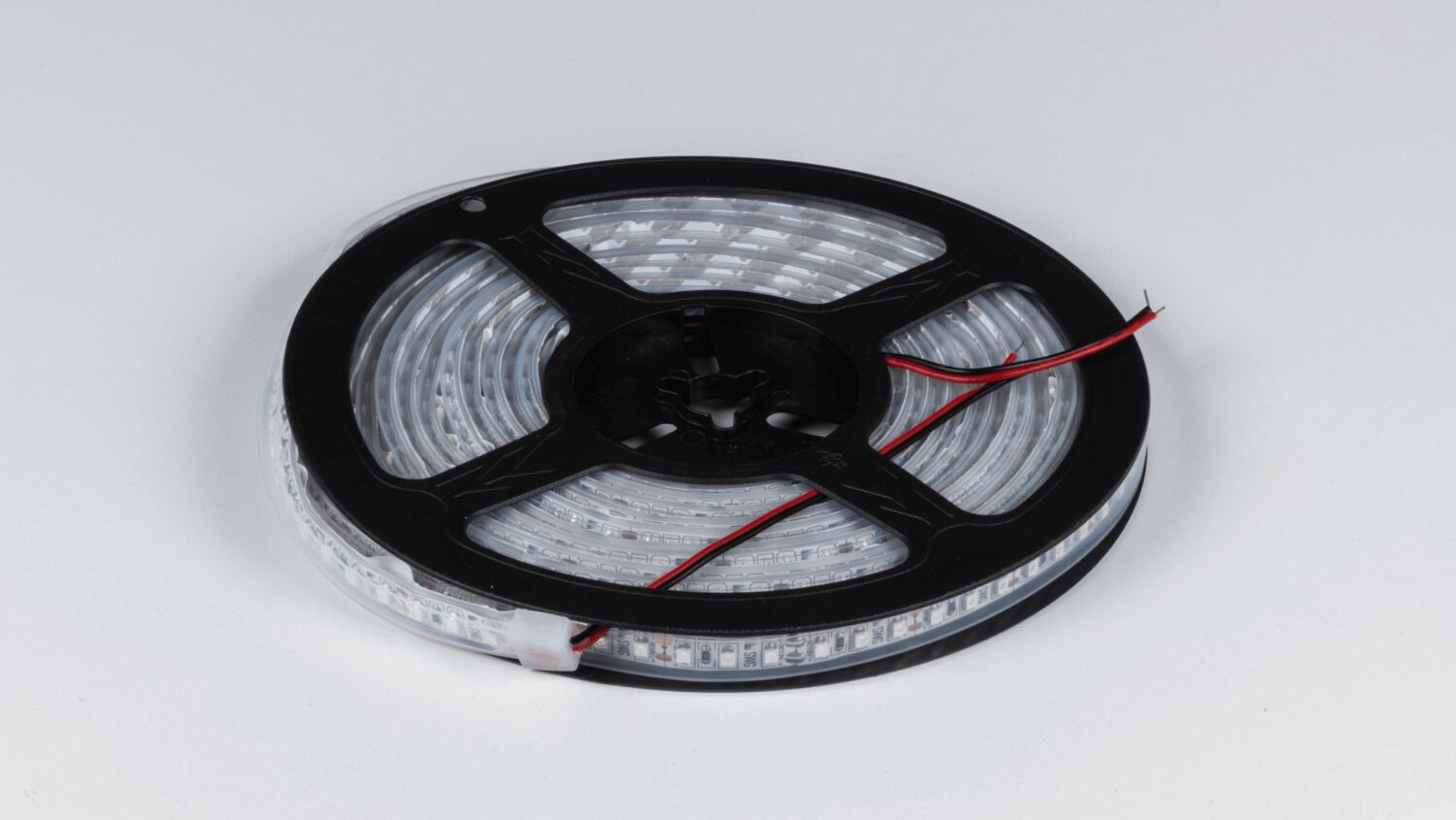 Светодиодная лента 3528 120 LED/м 9,6 Вт/м 12В IP66 Желтый SWG Standard 00-00014786_SW