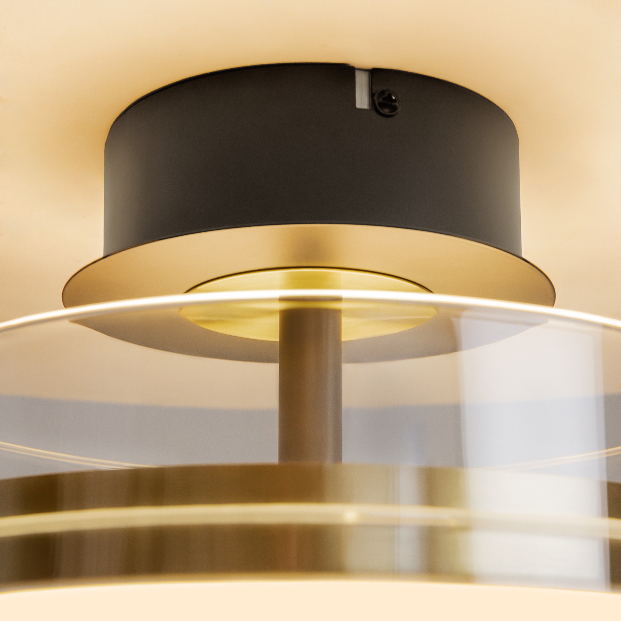 Потолочный светильник Maytoni Dress code MOD348CL-L18BBS3K_MY