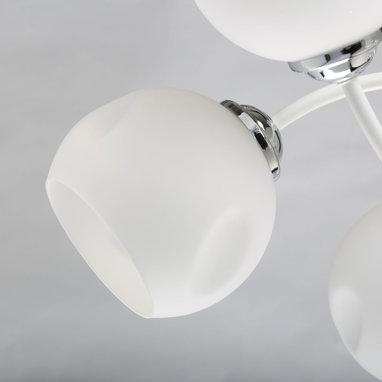 Потолочная люстра De Markt Вита 220013406_MW