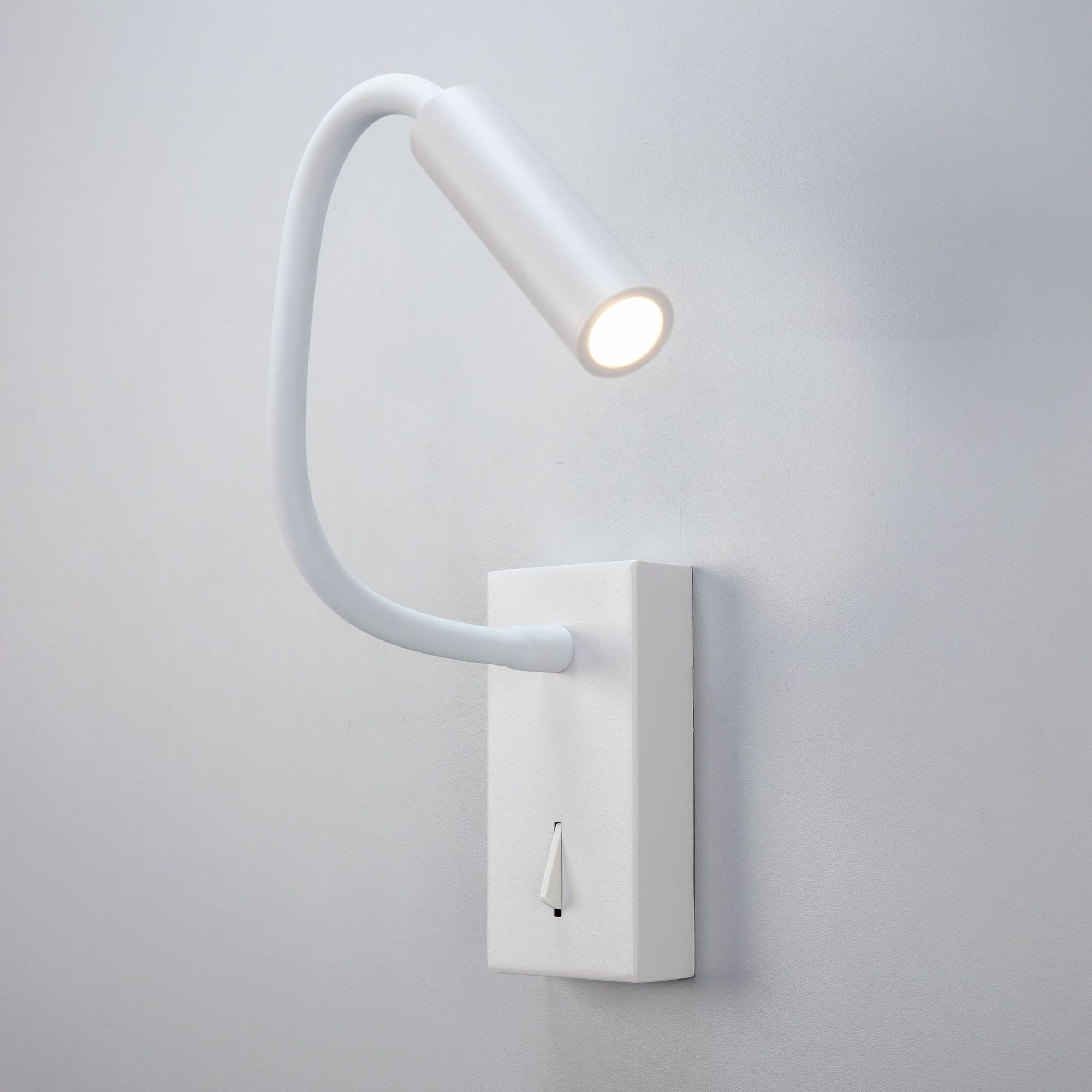 Спот CitiLux настенный Декарт CL704360