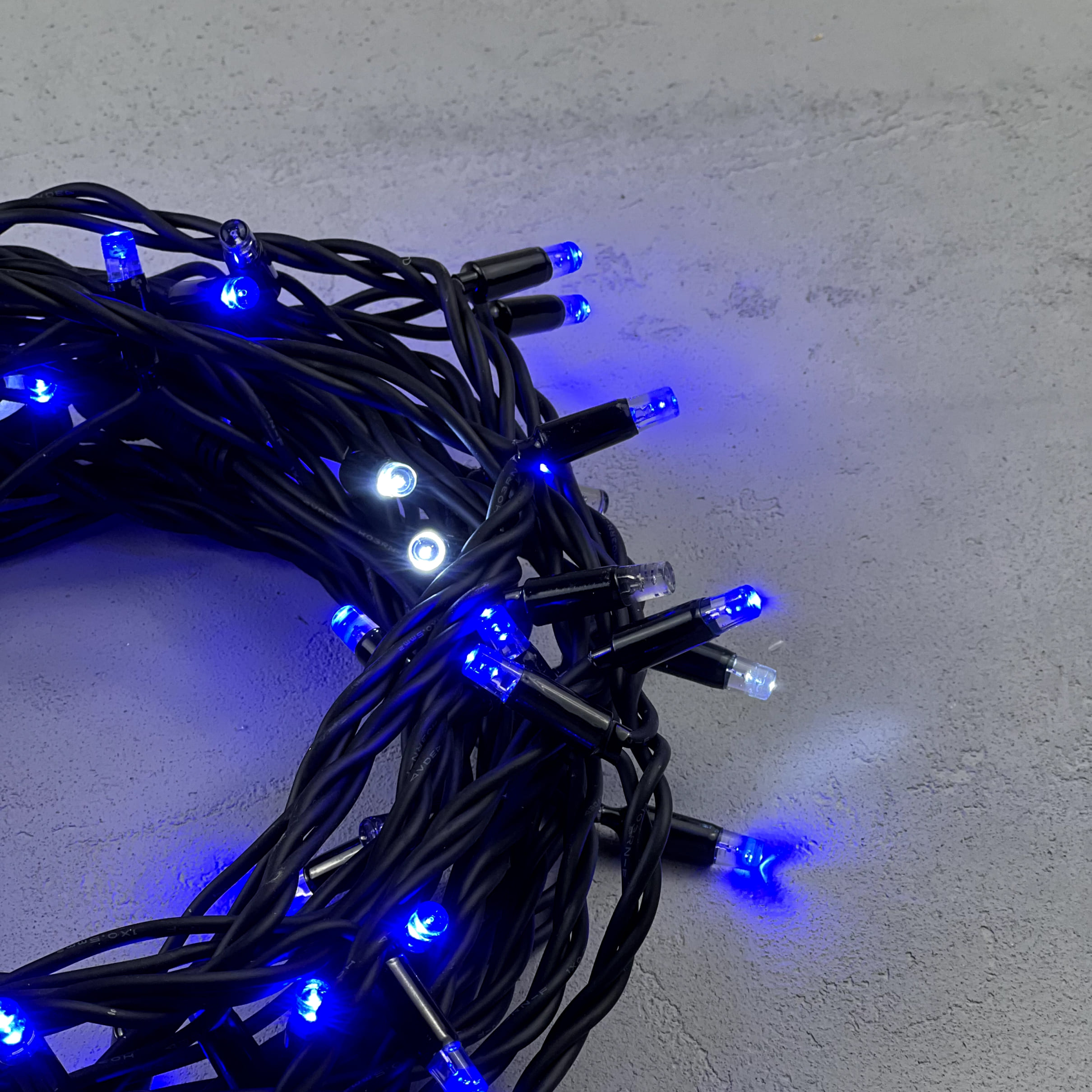 Гирлянда Нить 10м Синяя с Мерцанием Белого Диода 220В, 75 LED, Провод Черный Каучук, IP65 LL75BLW-1-2B