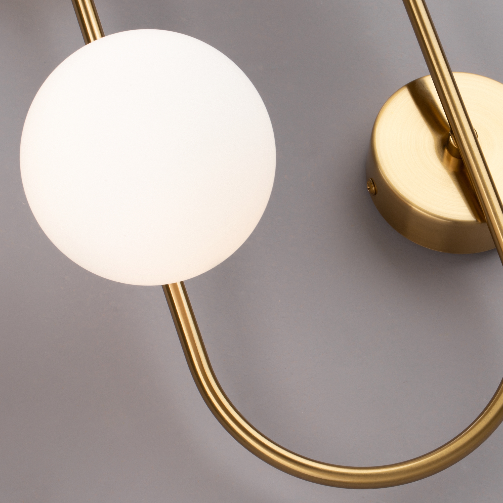 Настенный светильник Freya Inversion FR5233WL-02BS_MY