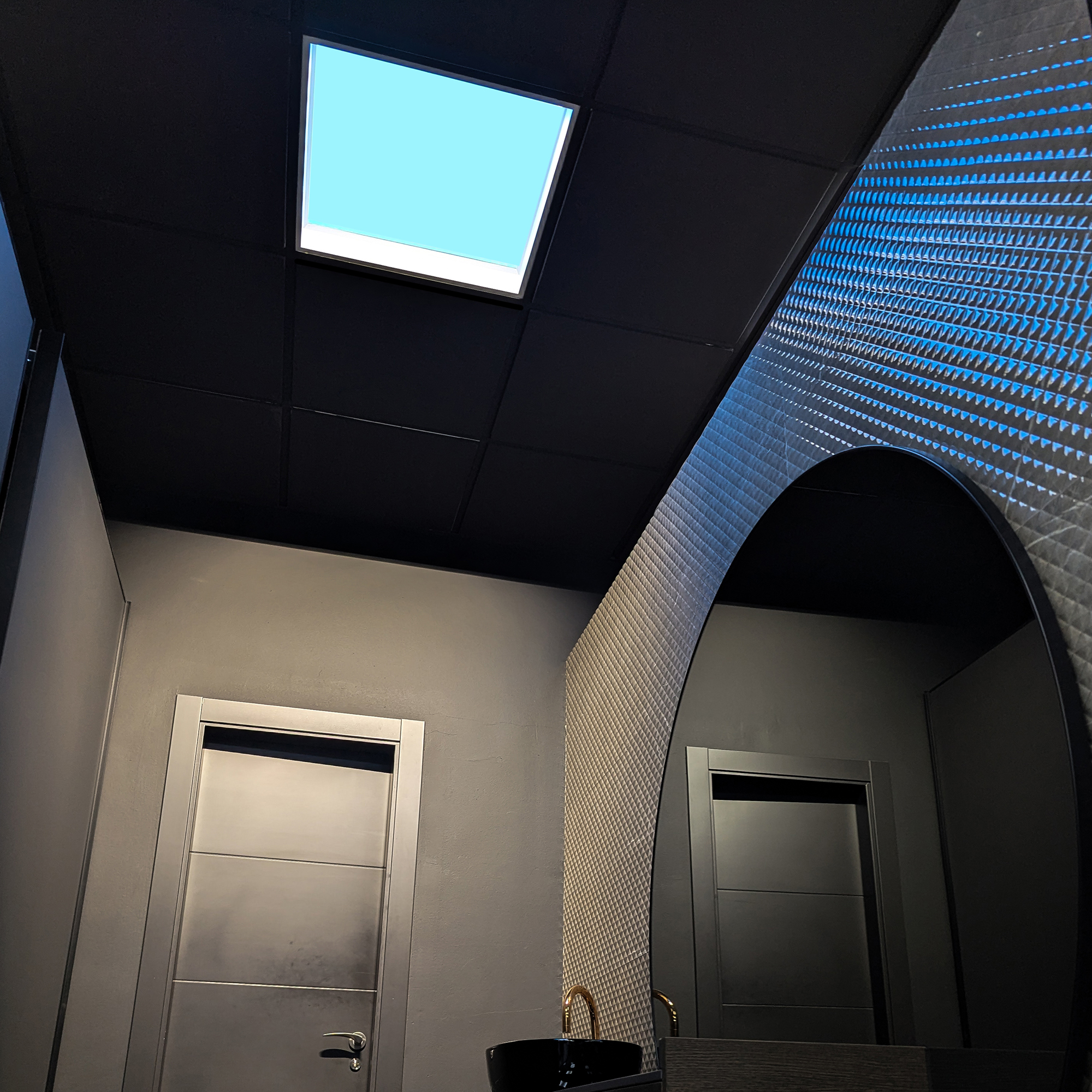 Потолочный втраиваемый светильник-окно MANTRA BLUE SKY 9093_MN