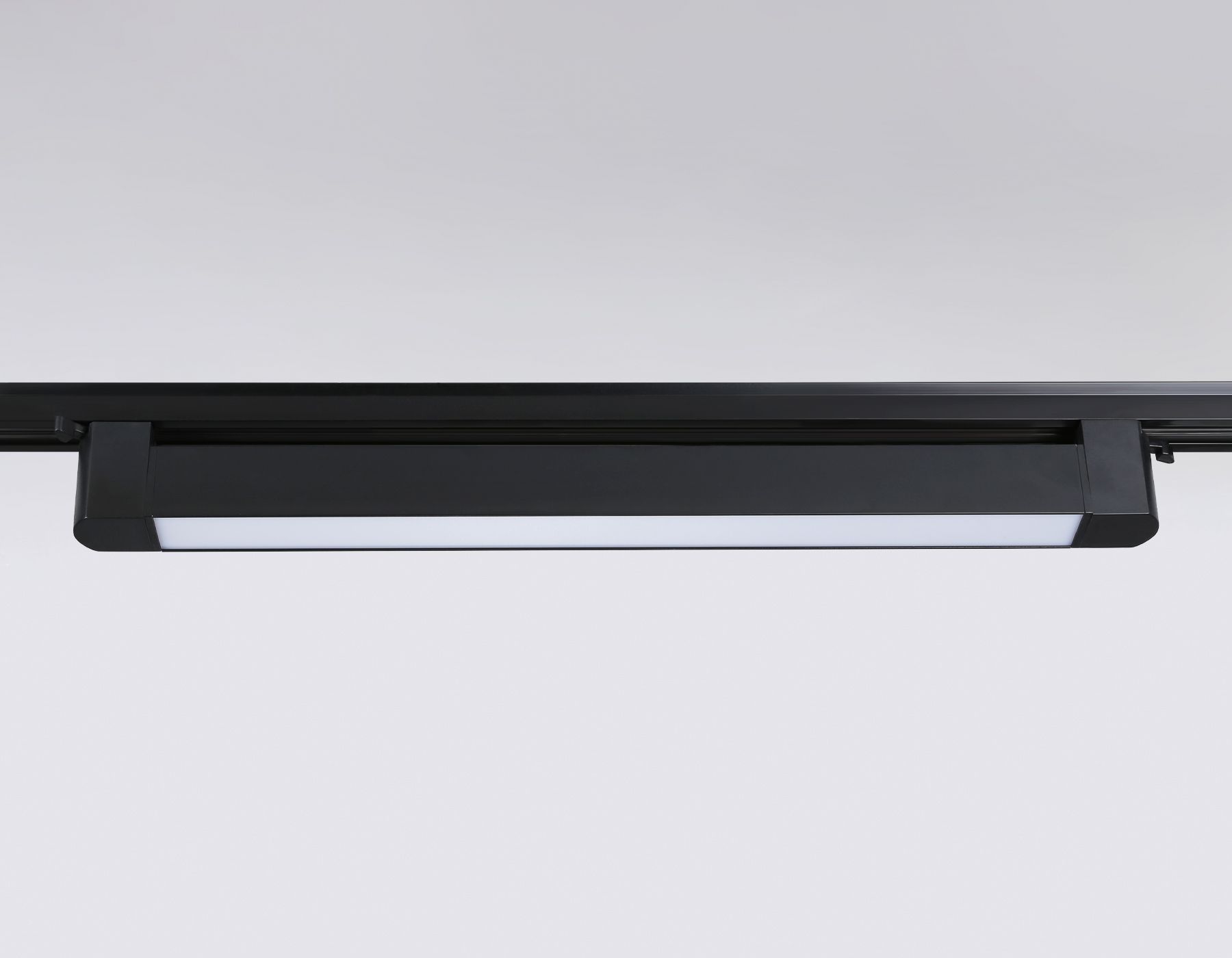 Трековый однофазный светодиодный светильник Ambrella Light Track System GL6739_AMB