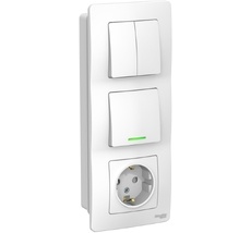 Розетка встраиваемая с заземлением с одноклавишным и двухклавишным выключателем с подсветкой (белый) Systeme Electric BLNBS101211