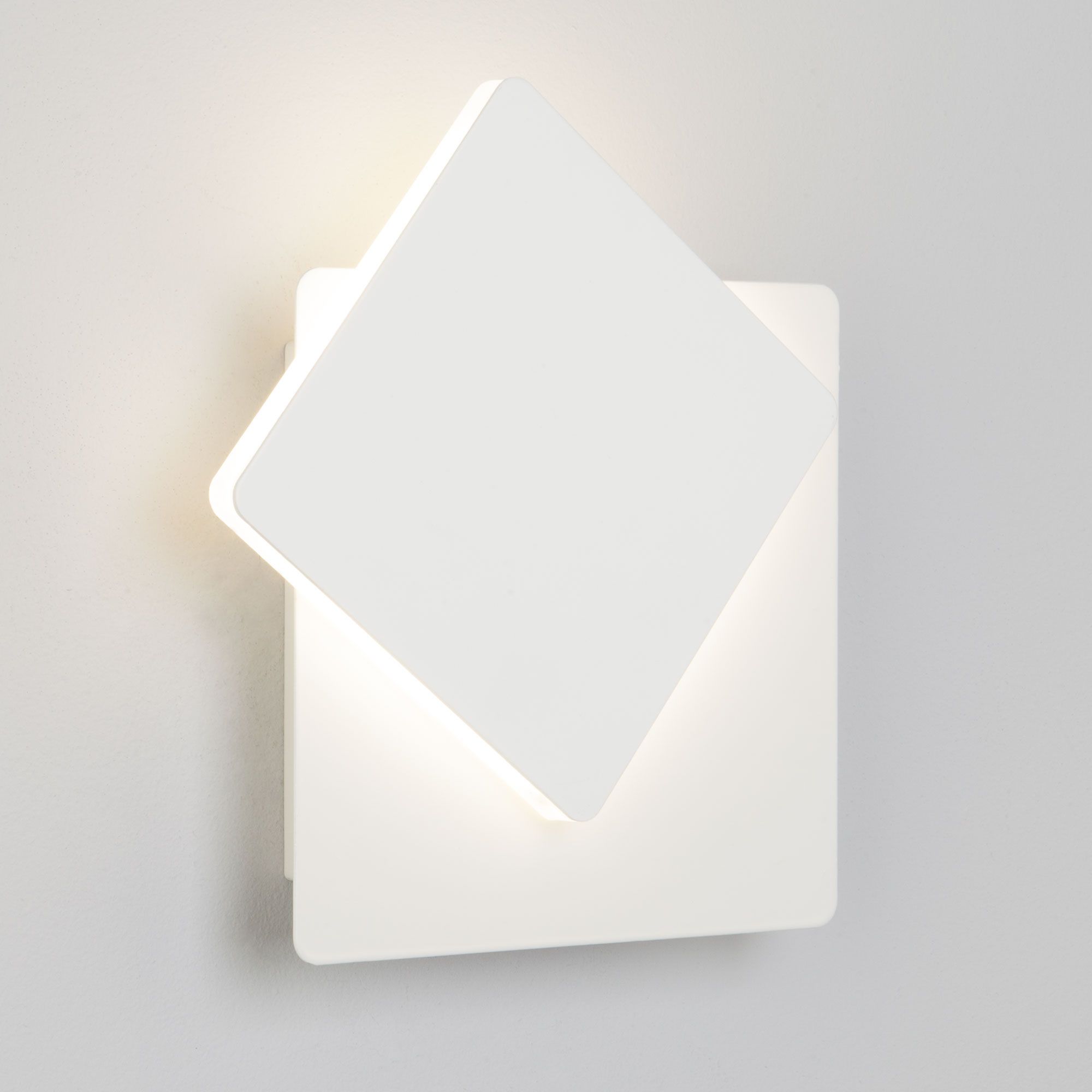 

Настенный светильник Elektrostandard светодиодный Screw LED a055774, a055774
