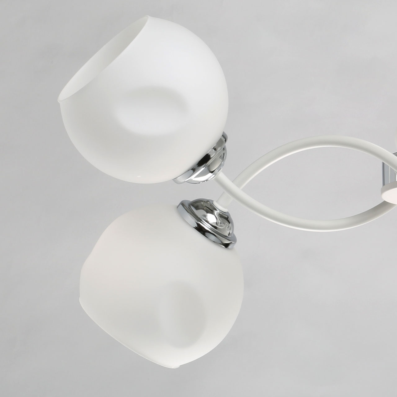 Потолочная люстра De Markt Вита 220013406_MW