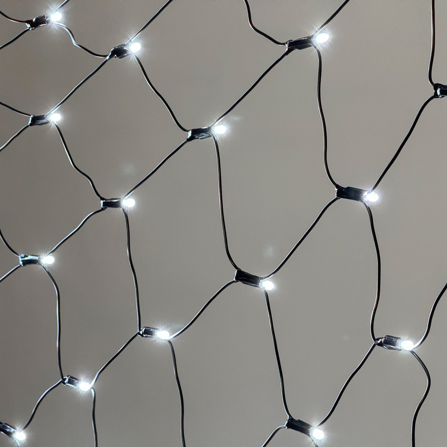 Светодиодная Сеть с Колпачком 2 x 3 м Белая 220В, 384 LED, Провод Черный ПВХ, IP65 LTC NTL384CAP-11-2W