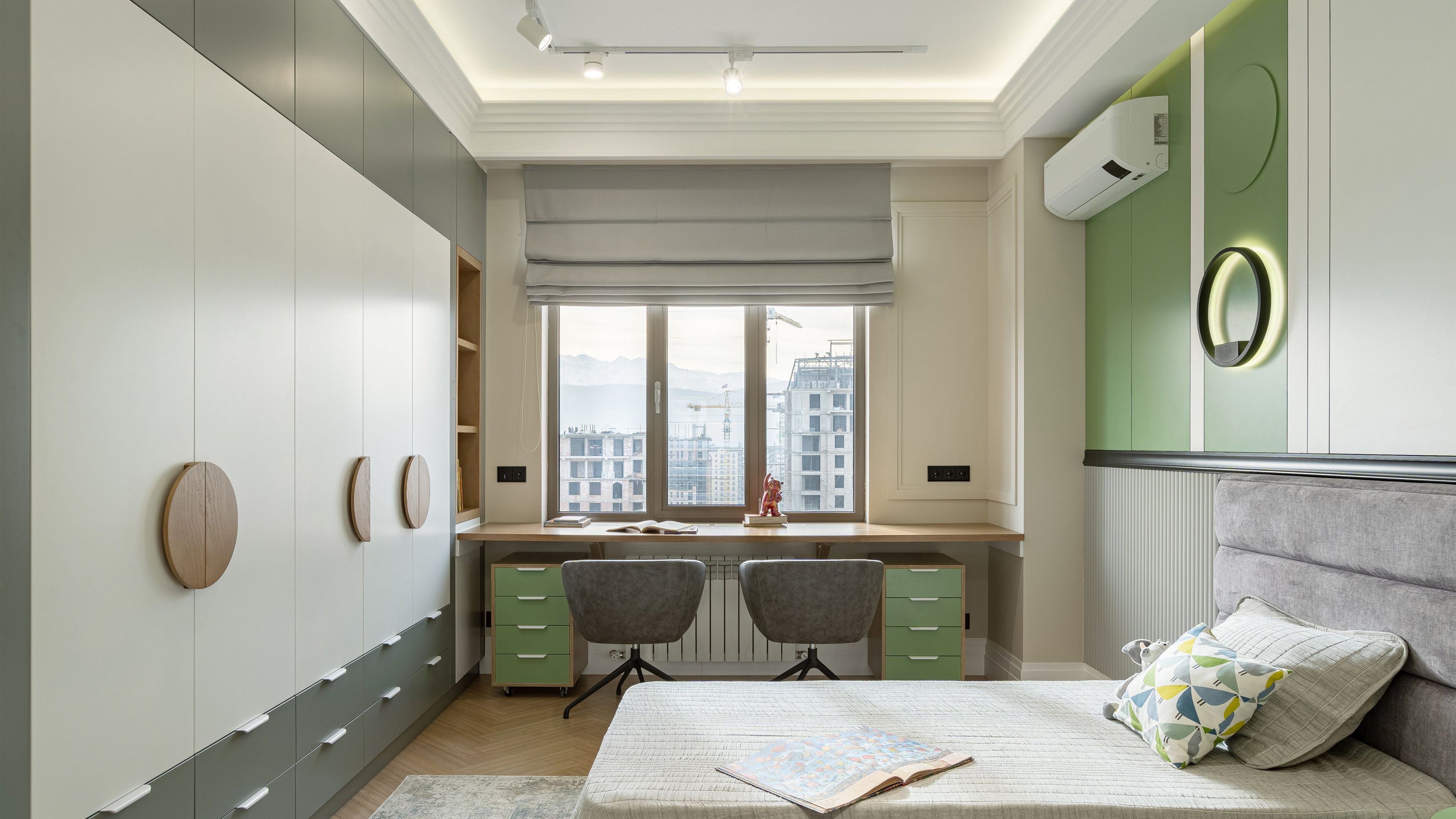 Трековый светильник Maytoni ONDA TR007-1-12W4K-W-1_MY